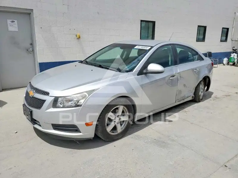 2013 Chevrolet Cruze фото