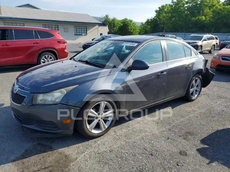 2013 Chevrolet Cruze фото