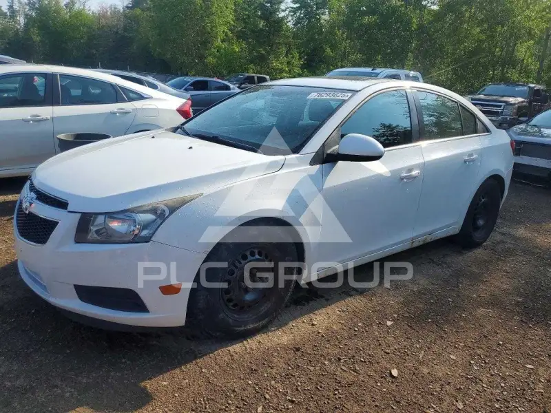 2013 Chevrolet Cruze фото