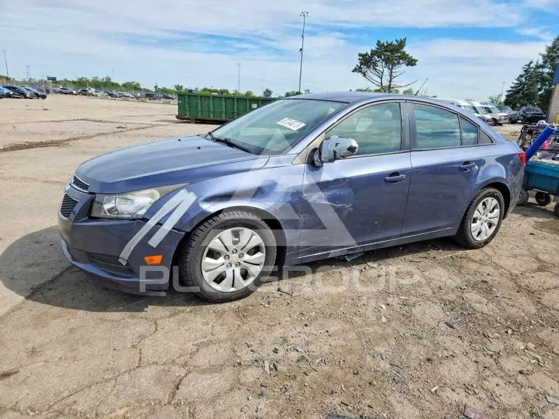 2013 Chevrolet Cruze photo