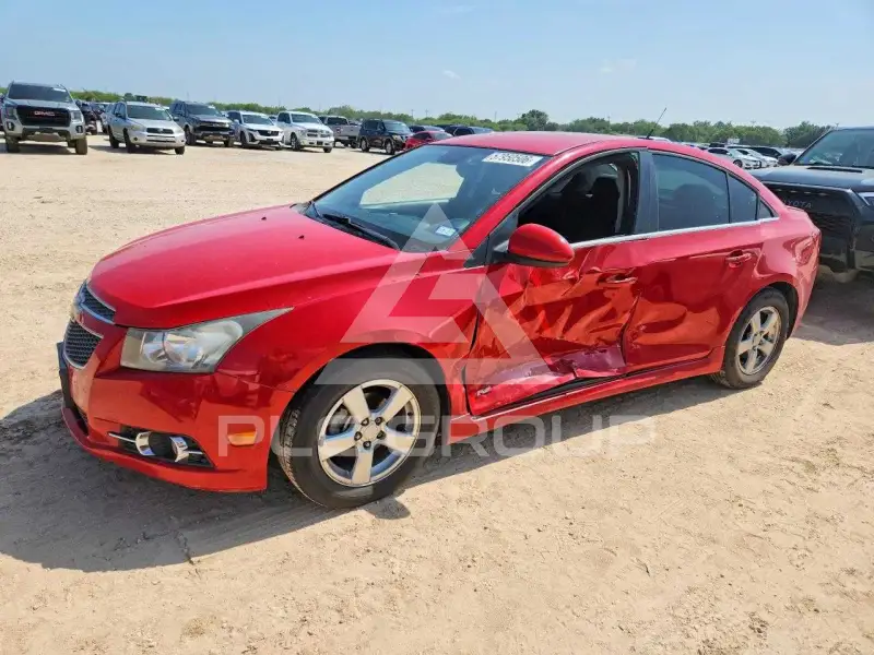 2013 Chevrolet Cruze фото