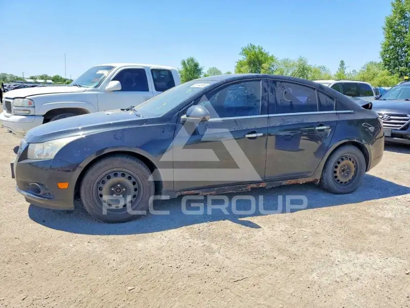 2013 Chevrolet Cruze фото