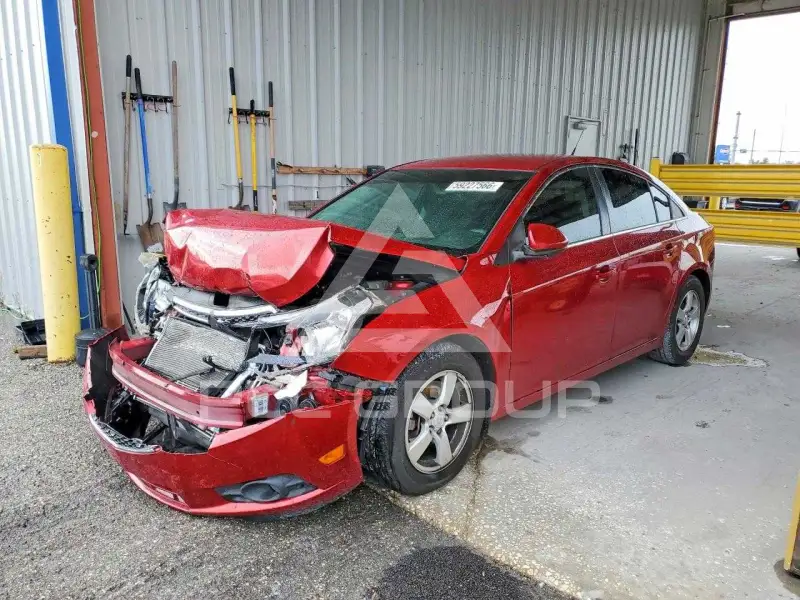 2013 Chevrolet Cruze фото