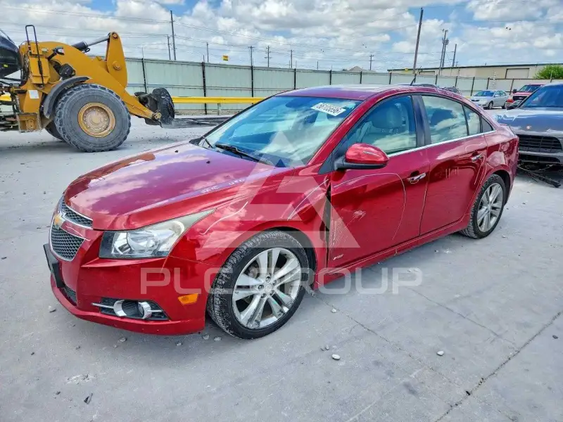 2013 Chevrolet Cruze фото