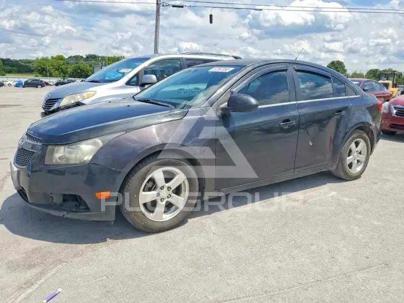 2013 Chevrolet Cruze photo