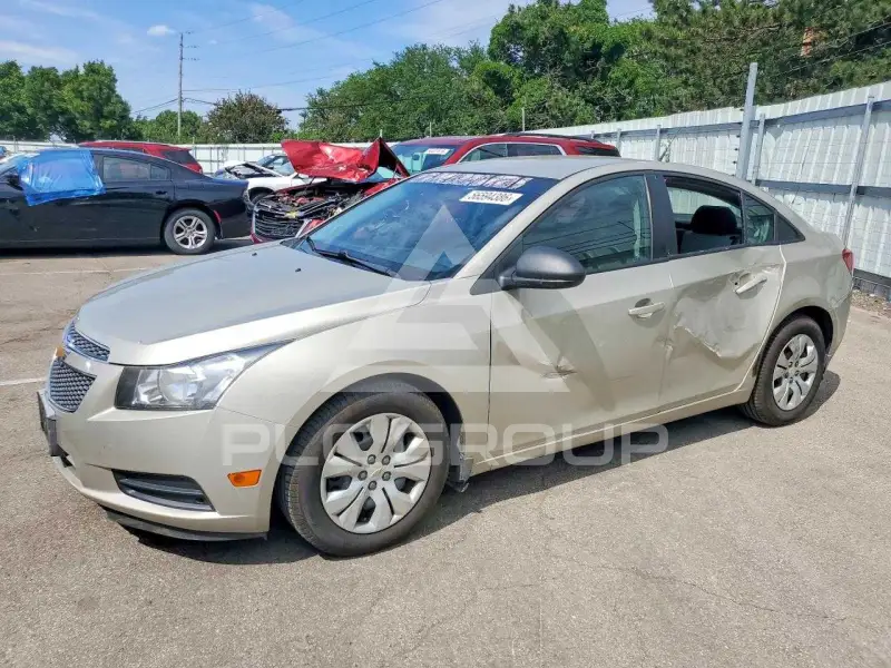 2013 Chevrolet Cruze фото