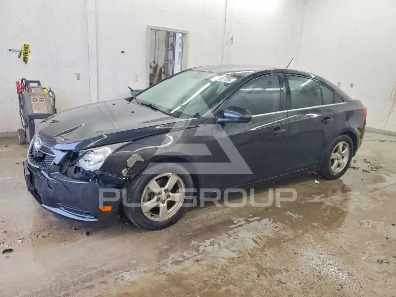 2013 Chevrolet Cruze фото