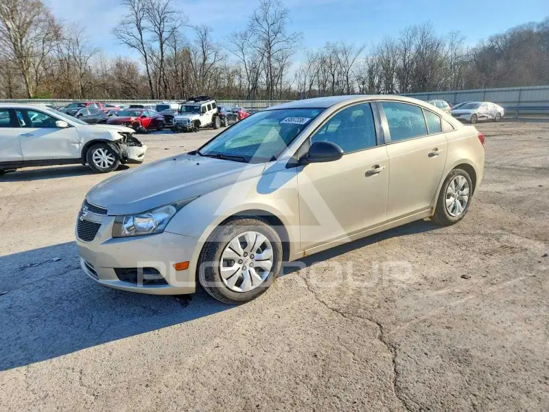 2013 Chevrolet Cruze photo