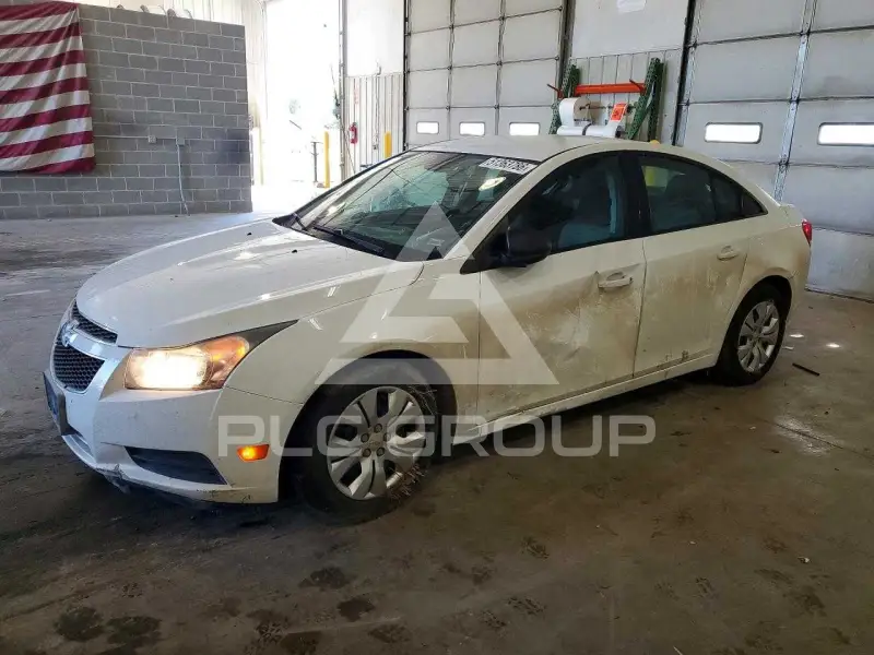 2013 Chevrolet Cruze фото