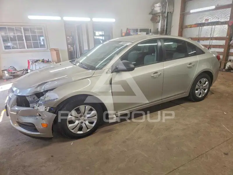 2013 Chevrolet Cruze фото