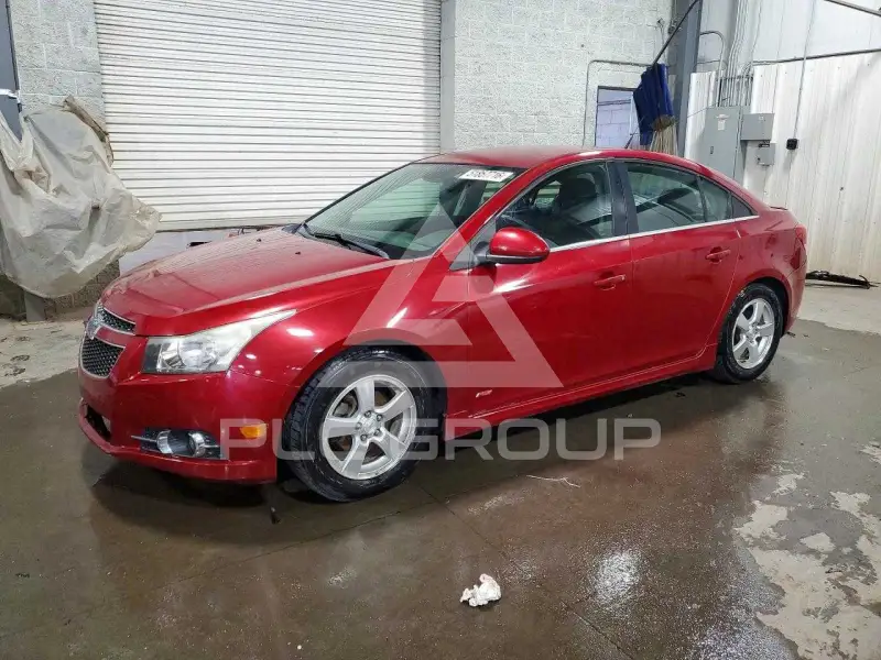 2013 Chevrolet Cruze фото