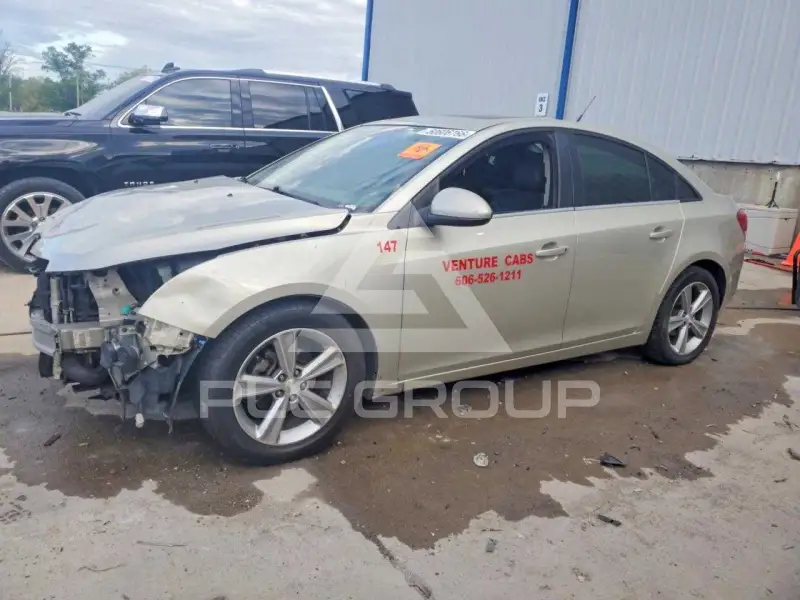2013 Chevrolet Cruze фото