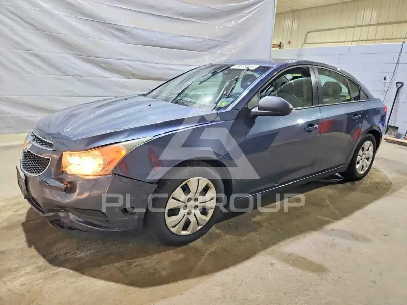 2013 Chevrolet Cruze фото