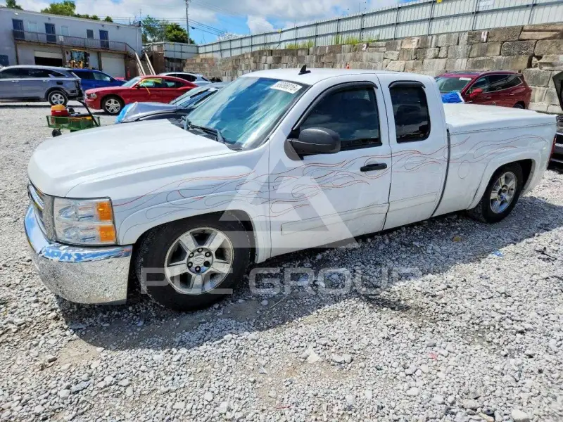 2013 Chevrolet Silverado фото