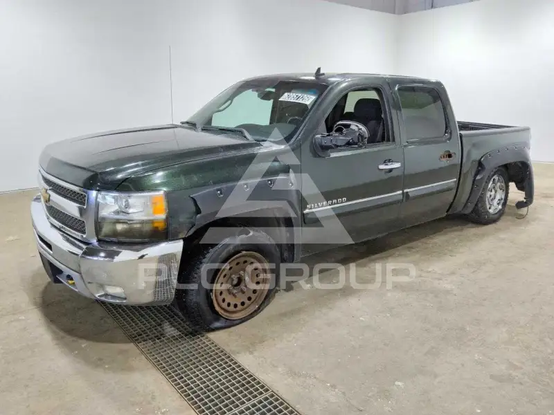 2013 Chevrolet Silverado photo