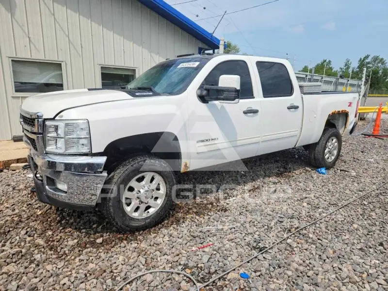 2013 Chevrolet Silverado фото