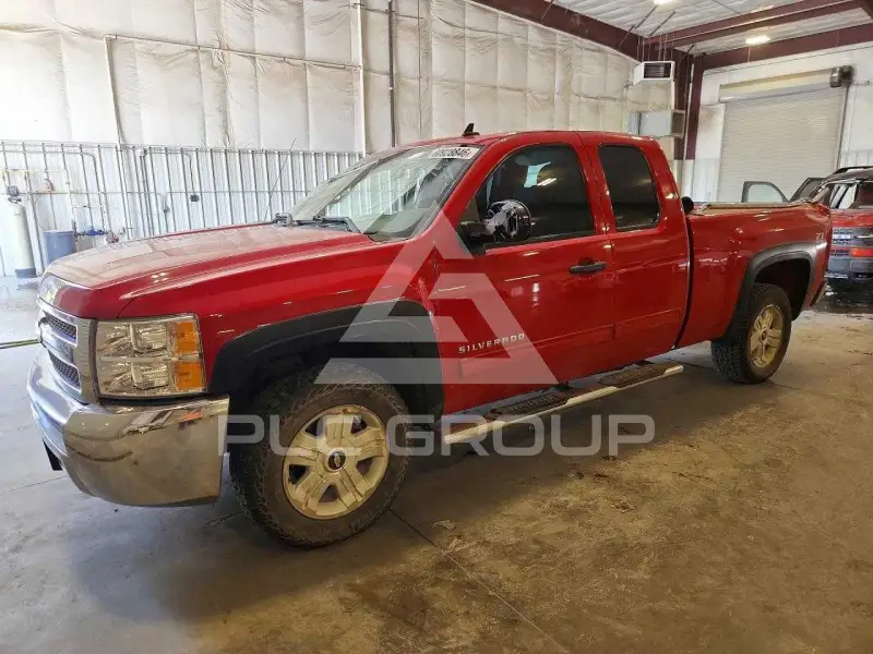 2013 Chevrolet Silverado photo