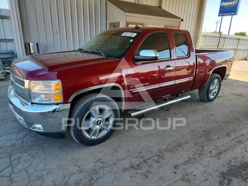 2013 Chevrolet Silverado photo