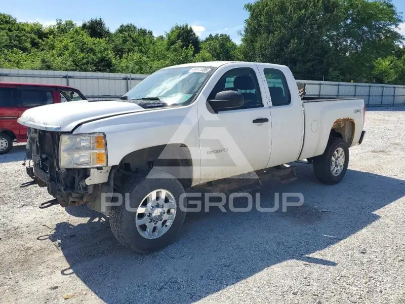 2013 Chevrolet Silverado фото