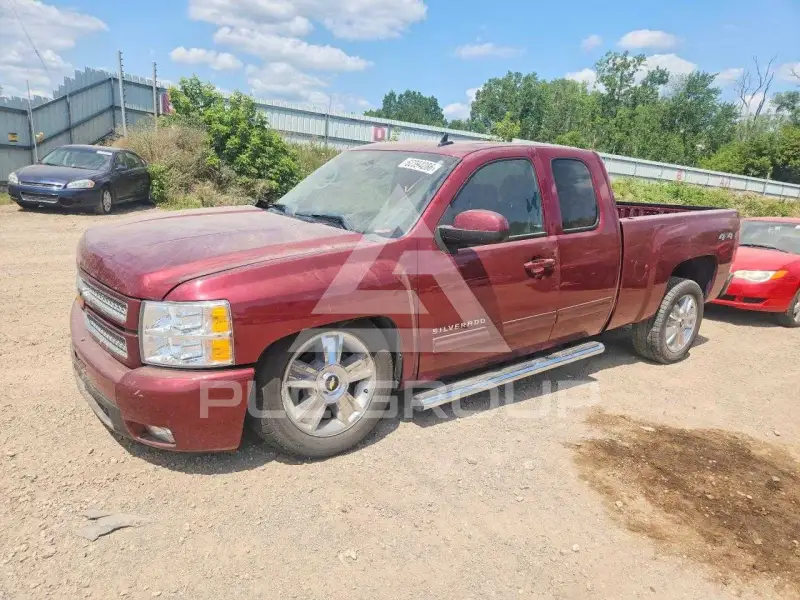 2013 Chevrolet Silverado photo