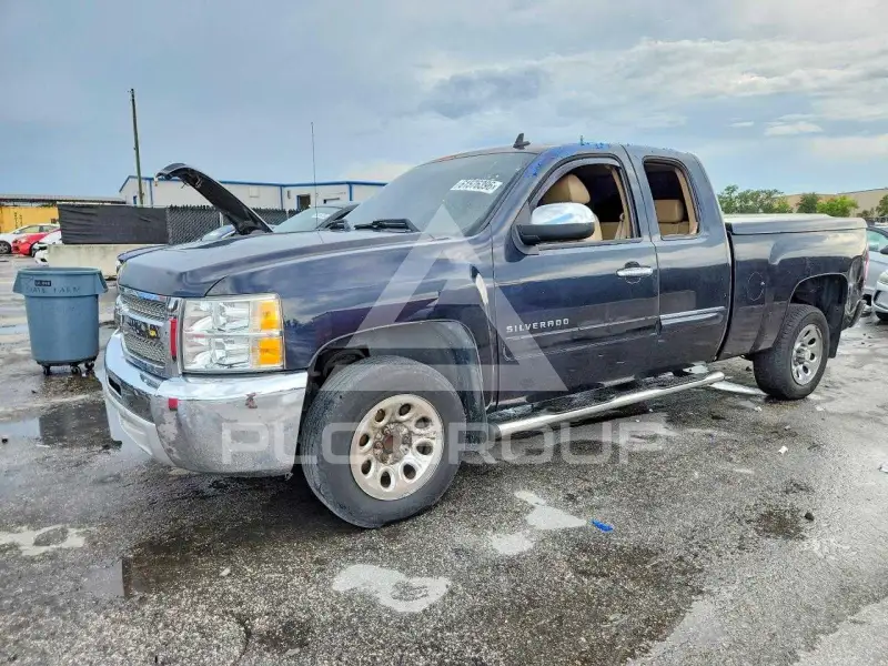 2013 Chevrolet Silverado photo