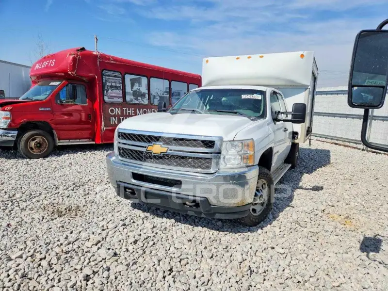 2013 Chevrolet Silverado photo