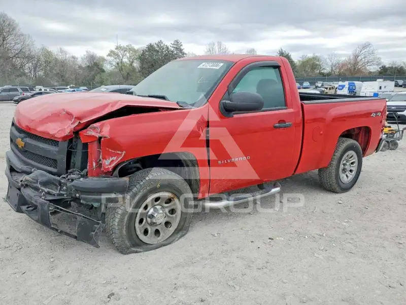 2013 Chevrolet Silverado photo