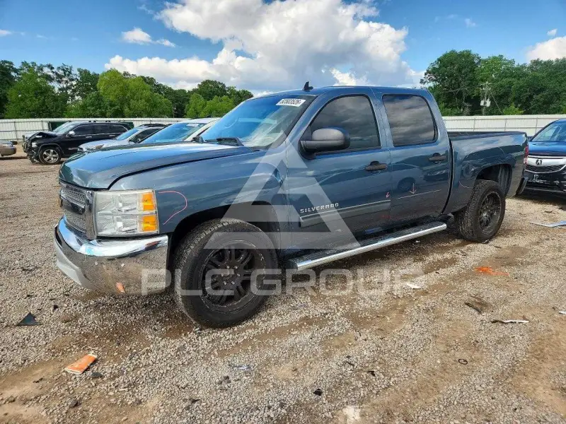 2013 Chevrolet Silverado photo