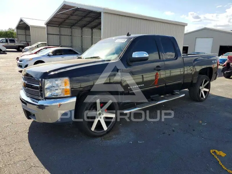 2013 Chevrolet Silverado photo