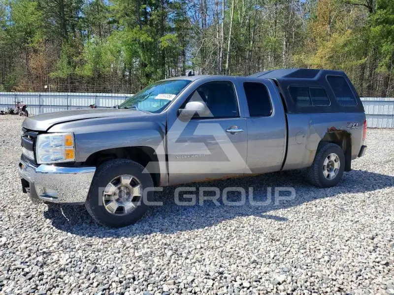 2013 Chevrolet Silverado фото