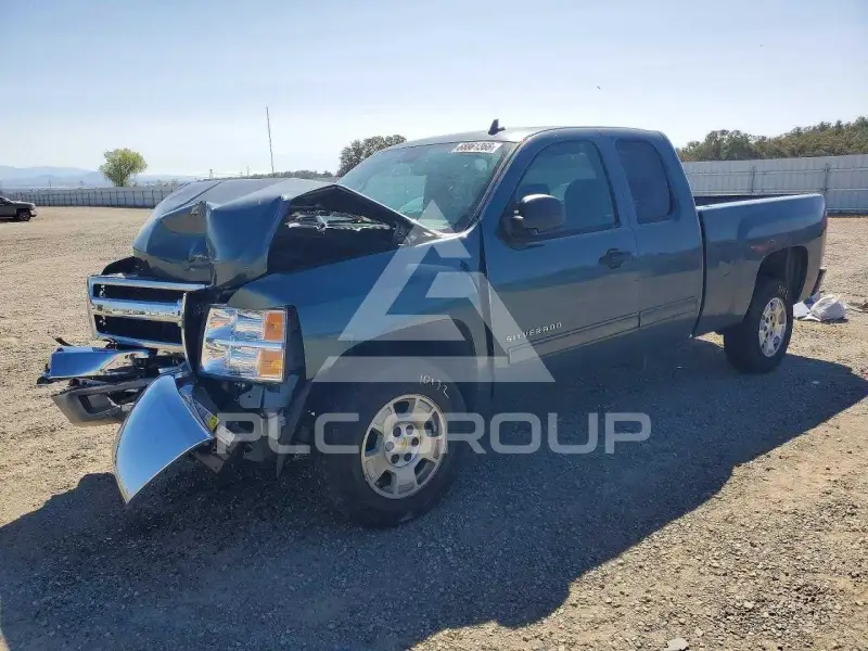 2013 Chevrolet Silverado photo