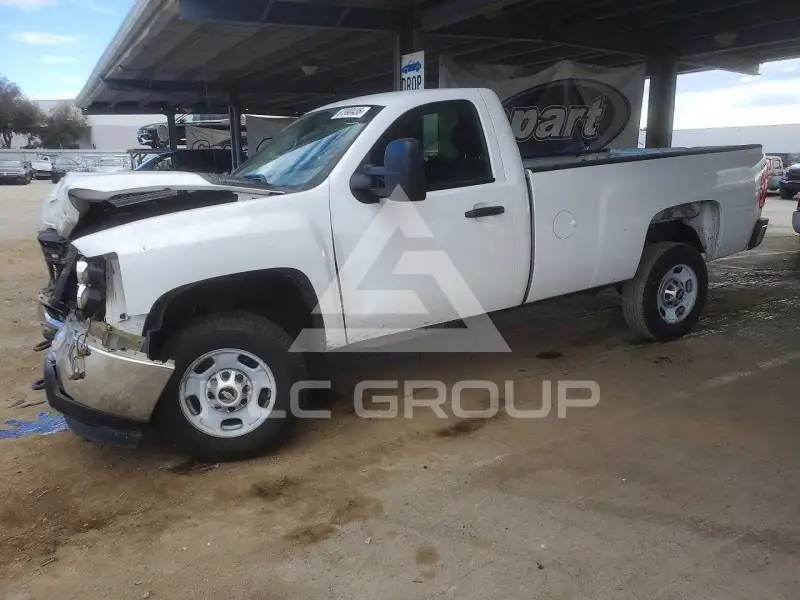 2013 Chevrolet Silverado photo