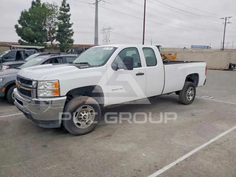 2013 Chevrolet Silverado photo