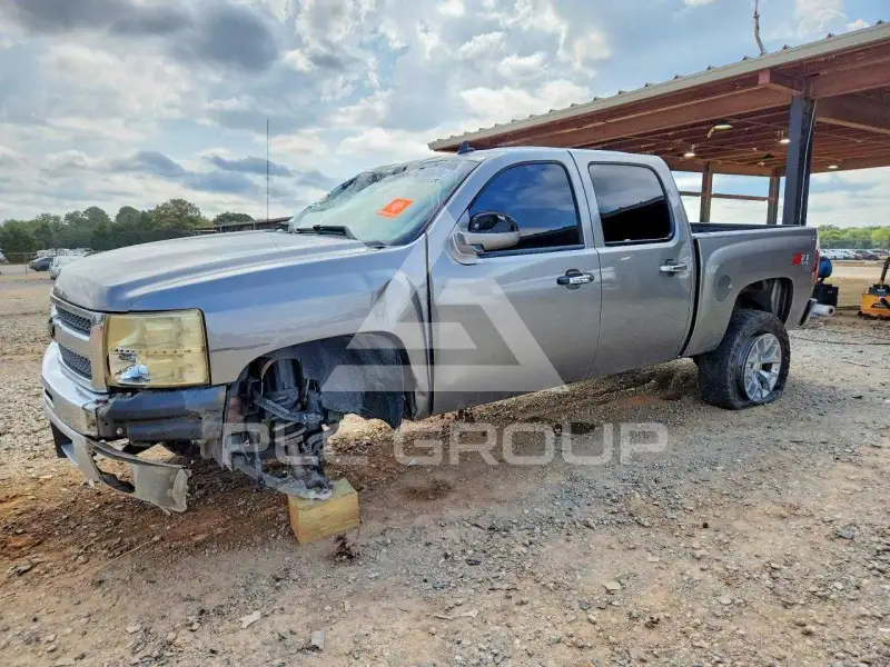 2013 Chevrolet Silverado фото