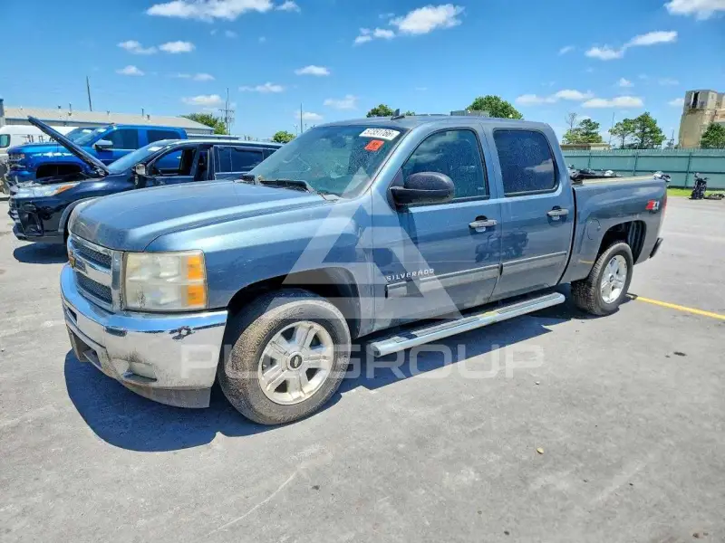 2013 Chevrolet Silverado photo