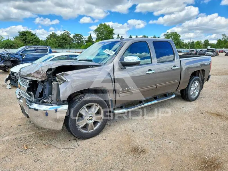 2013 Chevrolet Silverado photo