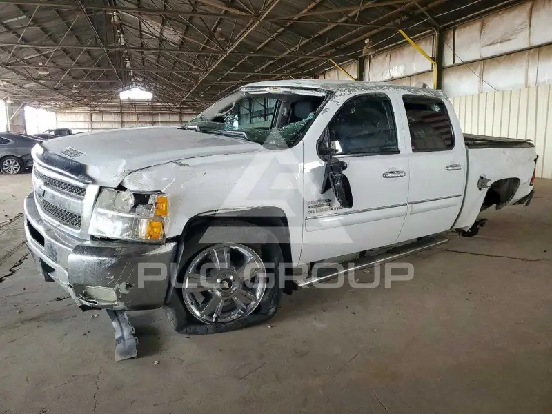 2013 Chevrolet Silverado photo