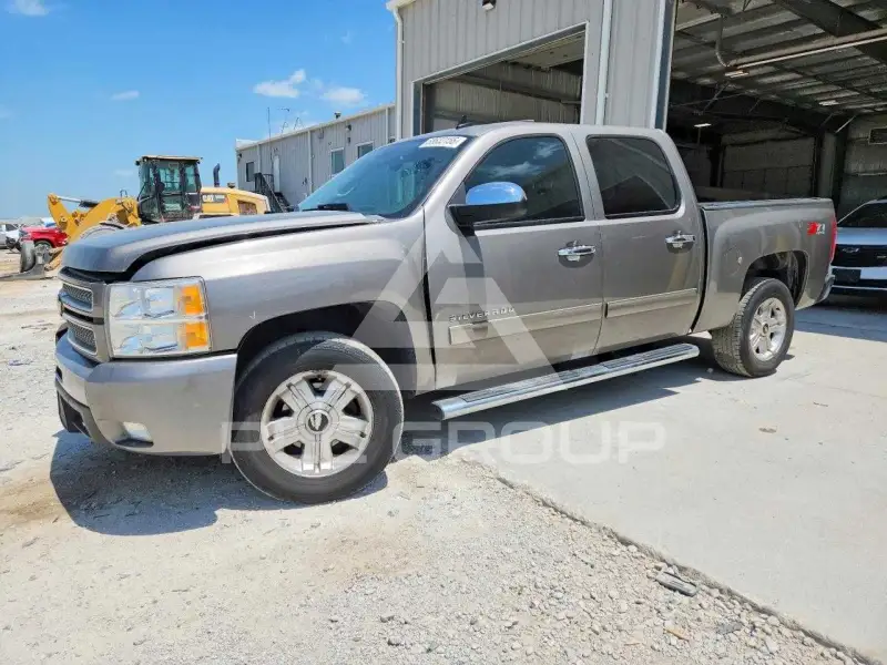 2013 Chevrolet Silverado фото