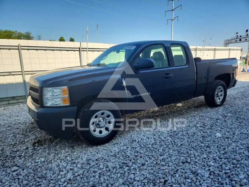 2013 Chevrolet Silverado photo