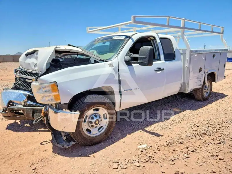 2013 Chevrolet Silverado photo