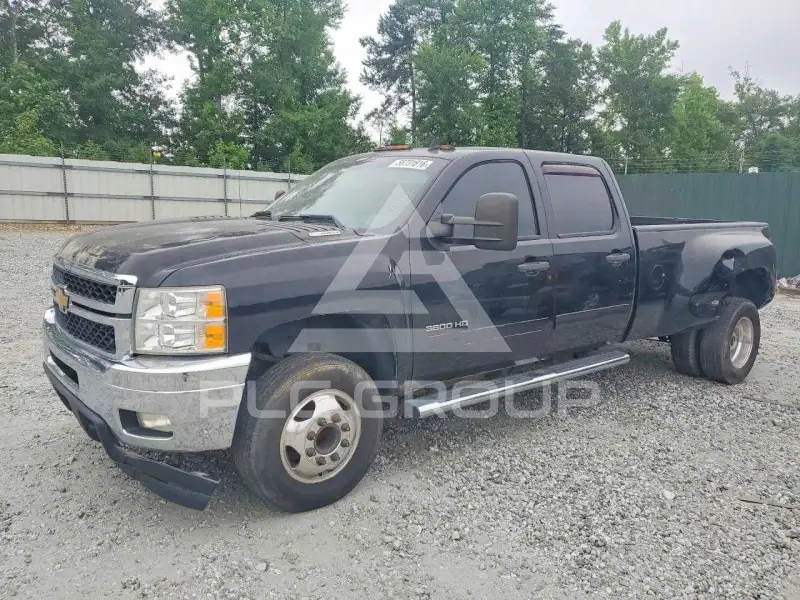 2013 Chevrolet Silverado photo