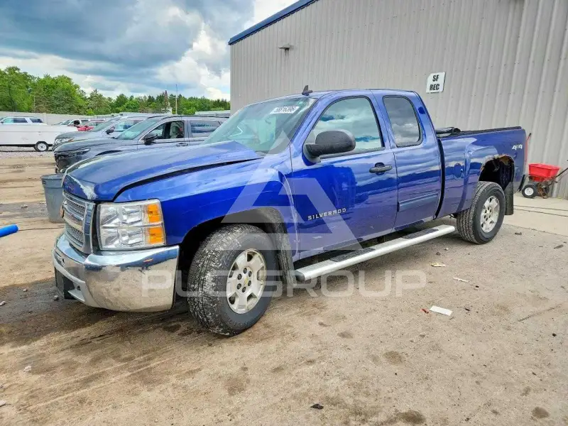 2013 Chevrolet Silverado photo