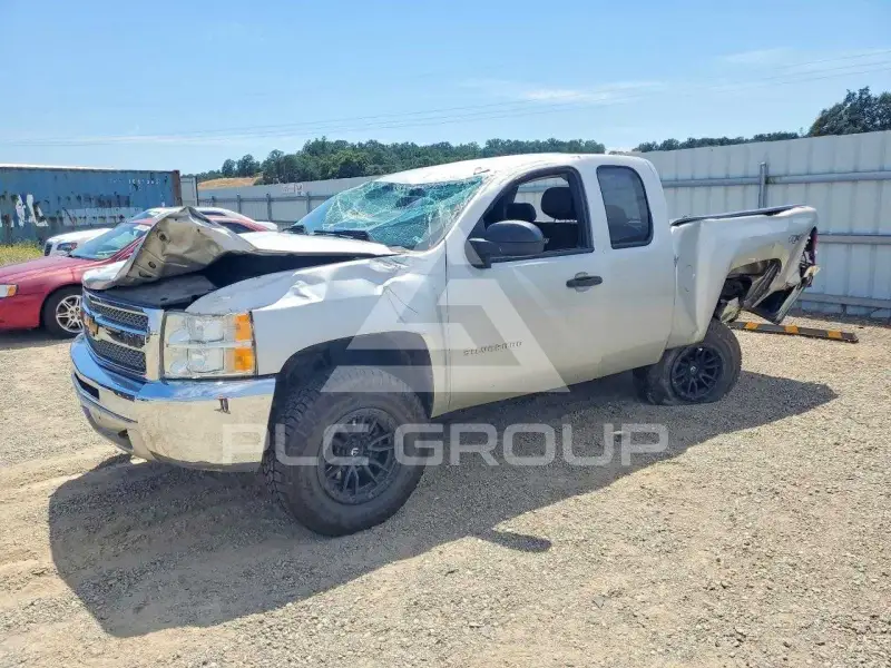 2013 Chevrolet Silverado photo
