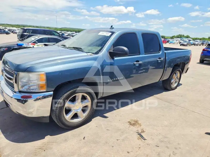 2013 Chevrolet Silverado photo