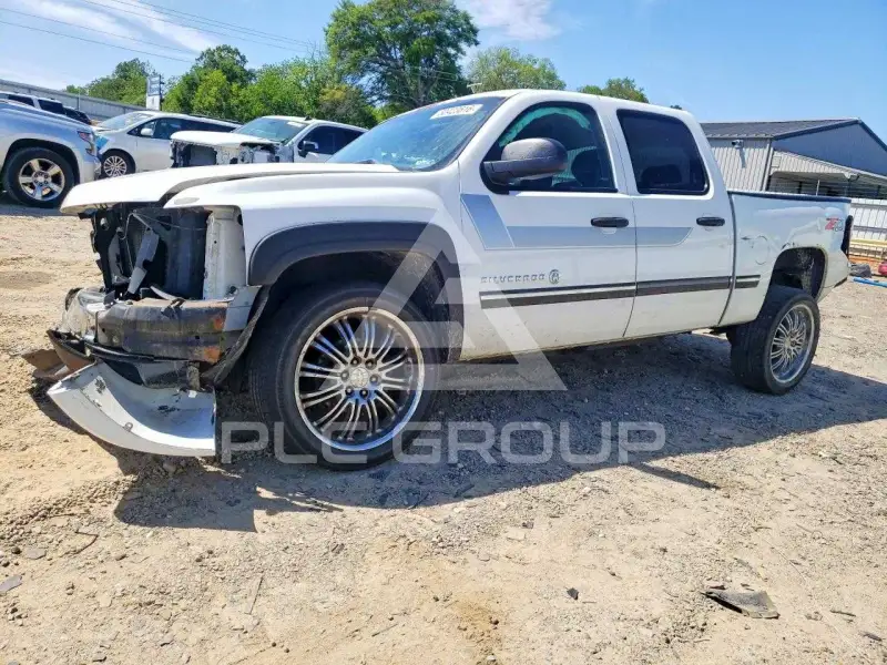 2013 Chevrolet Silverado фото
