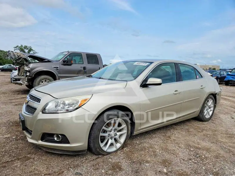 2013 Chevrolet Malibu photo