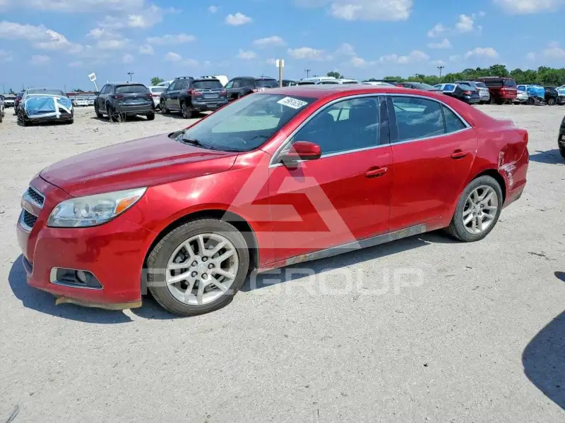 2013 Chevrolet Malibu фото