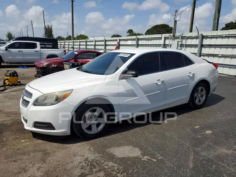 2013 Chevrolet Malibu photo