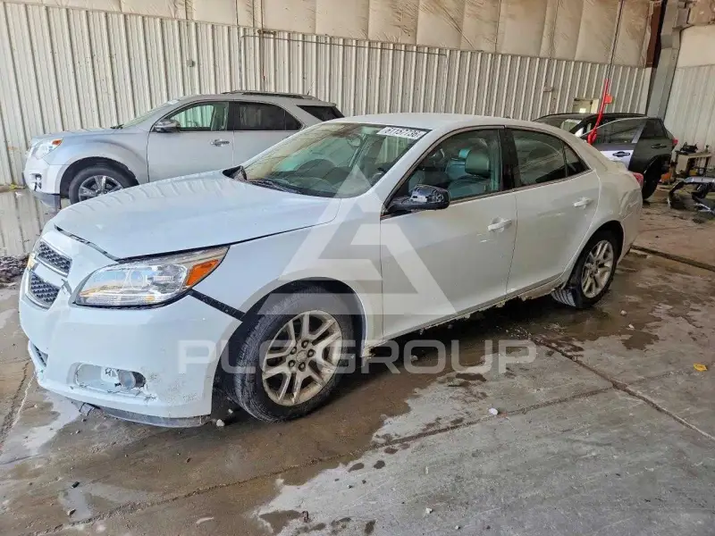 2013 Chevrolet Malibu фото