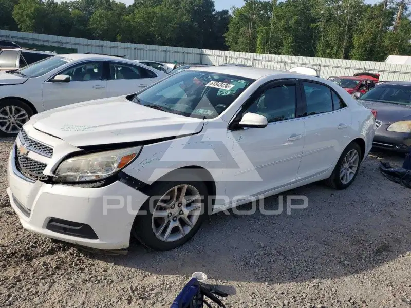 2013 Chevrolet Malibu photo
